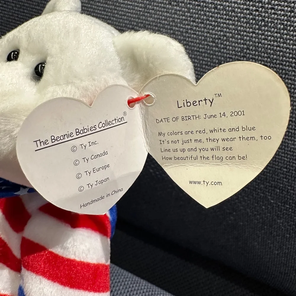 Ty Beanie Baby Liberty Bear Red, White & Blue 4531 NWT Vintage P.E. Pellets